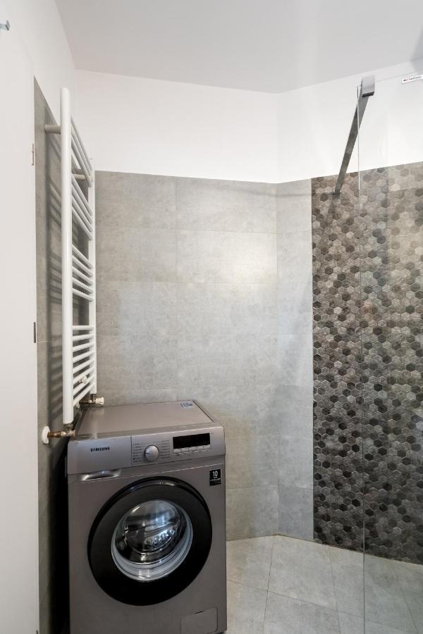 Appartement Escape-Unirii à Bucarest Extérieur photo
